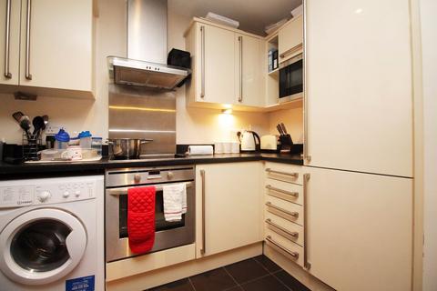 1 bedroom flat to rent, Bailey House, Bromley-By-Bow, London E3