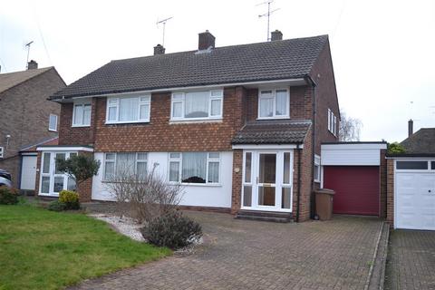 3 bedroom semi-detached house for sale, Canuden Road, Chelmsford