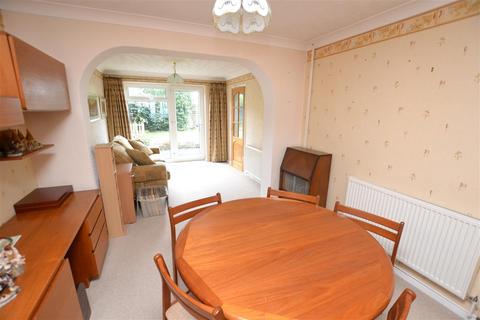 3 bedroom semi-detached house for sale, Canuden Road, Chelmsford