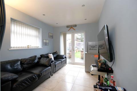 3 bedroom semi-detached house for sale, Sydney Avenue, Eccles, M30