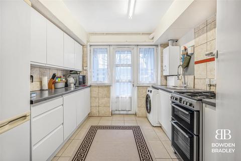 Eastleigh Road, Upshire House, E17