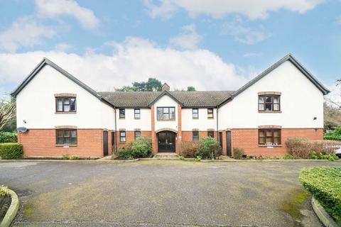undefined, Beaumont Place, Isleworth TW7