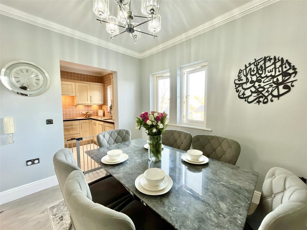 Lounge/Diner