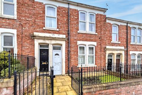 2 bedroom ground floor flat for sale, Whitehall Road, Gateshead, Tyne and Wear, NE8 4PT