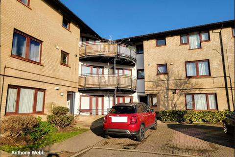 1 bedroom flat for sale, Shapland Way, Palmers Green, N13