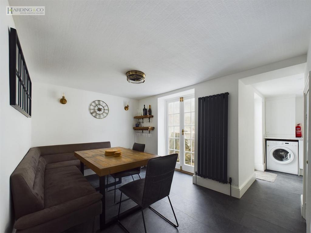 Dining Room .1.jpg