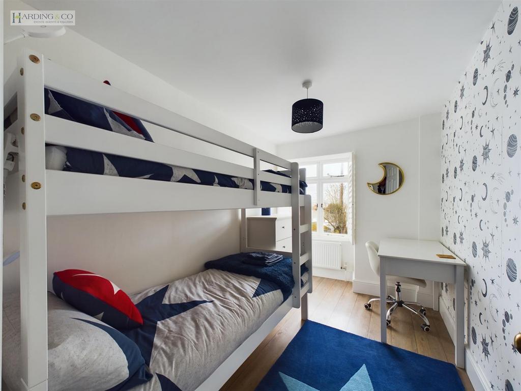 Bedroom 3.jpg