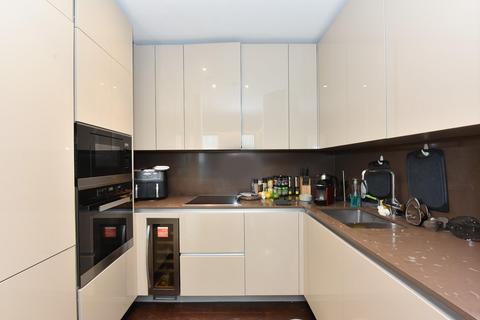 5 bedroom flat for sale, 2 x apartments, Haines House, 10 Charles Clowes Walk, Nine Elms SW11