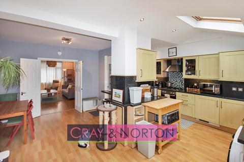 70 Addiscombe Avenue, Croydon, CR0 6LH
