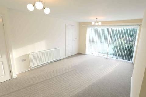 2 bedroom bungalow to rent, Ullswater, Woodthorpe, York, YO24