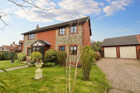 4 bedroom detached house for sale, The Dell, Bodham, Holt