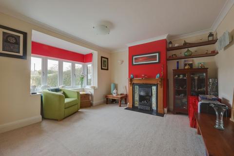 4 bedroom semi-detached house for sale, Janes Lane, Burgess Hill, RH15