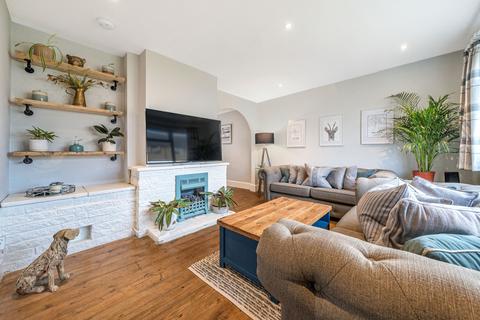21 Ashcombe Close, Witney, OX28 6NL