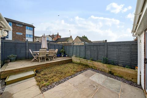 21 Ashcombe Close, Witney, OX28 6NL