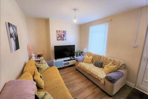 2 bedroom end of terrace house for sale, Leesland Road, Hampshire PO12