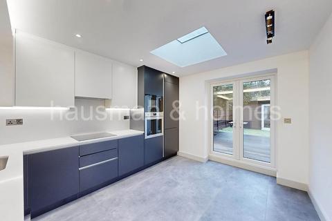 3 bedroom flat for sale, Middleton Road, NW11