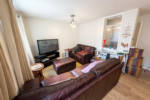 3 bedroom end of terrace house for sale, Belgate Close, Longsight