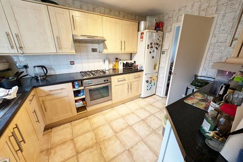 3 bedroom end of terrace house for sale, Belgate Close, Longsight