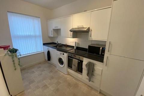 2 bedroom apartment to rent, 16 Saxon Court, Northampton NN1