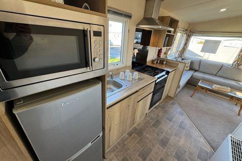 2 bedroom static caravan for sale, Seaview Holiday Park