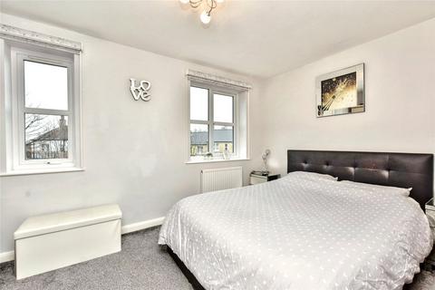 2 bedroom terraced house for sale, Britannia Gardens, Pudsey, West Yorkshire