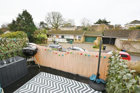 2 bedroom maisonette for sale, Belvedere Close, Teddington TW11