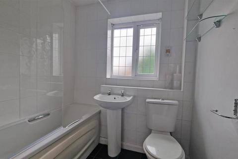 29 Bramley Drive, Hollywood, Birmingham, B47 5RD