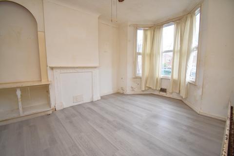 3 bedroom terraced house for sale, Tewson Road, Plumstead