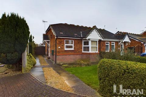 2 bedroom bungalow for sale, Sittingbourne Close, Hull