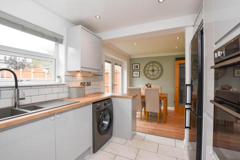 3 bedroom semi-detached house for sale, Ashwood Avenue, Abram, Wigan, WN2 5YE