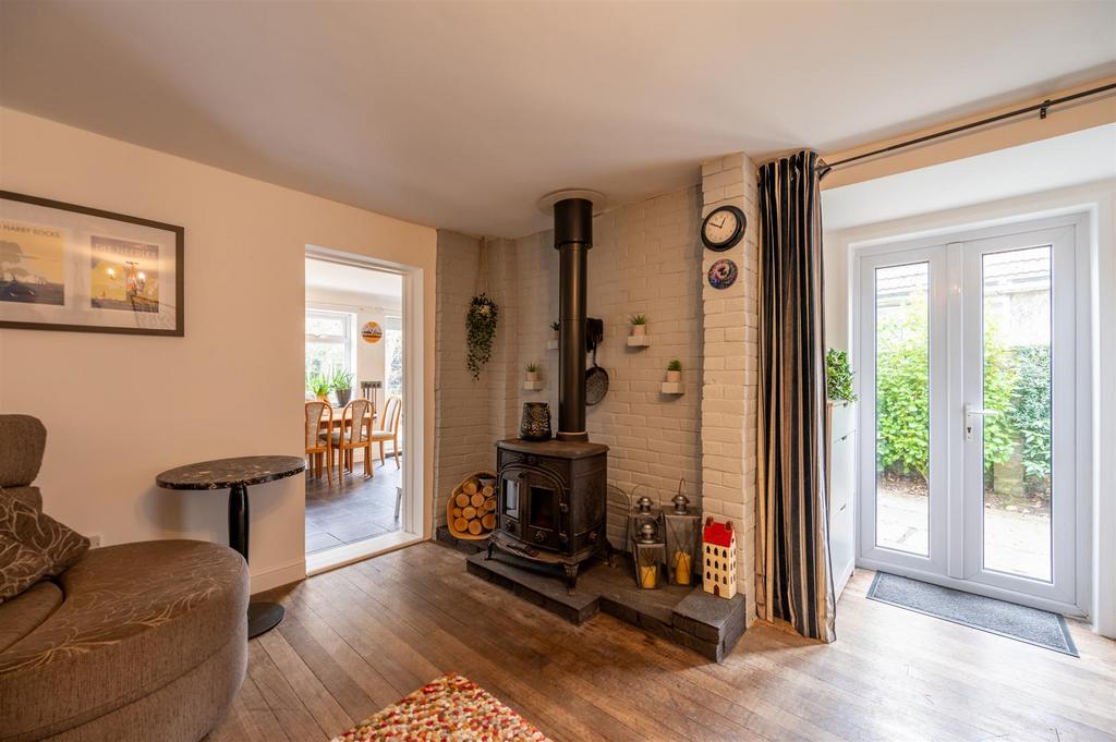 18 Haslemere Gardens-23.jpg