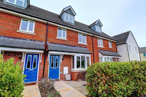 3 bedroom terraced house for sale, Taylor Crescent, Westward Ho!