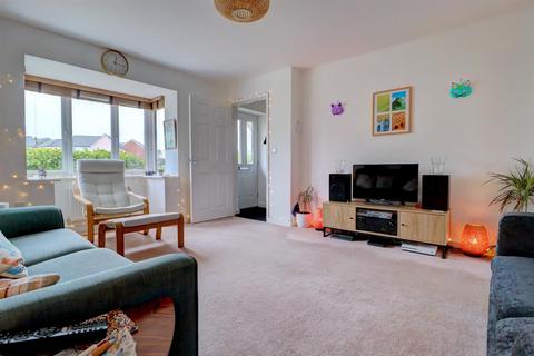 41 Taylor Crescent, Westward Ho, Bideford, EX39 3FA