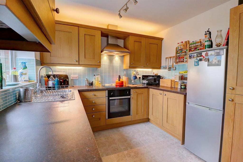 Kitchen .1.jpg