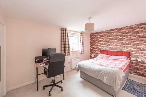 53 Bittern Court, Dunfermline, KY11 8HF