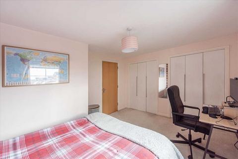 53 Bittern Court, Dunfermline, KY11 8HF