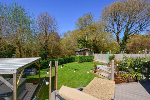 4 bedroom detached house for sale, Claverham Way, Battle
