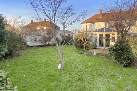 3 bedroom semi-detached house for sale, Pennyfields, Bognor Regis PO22