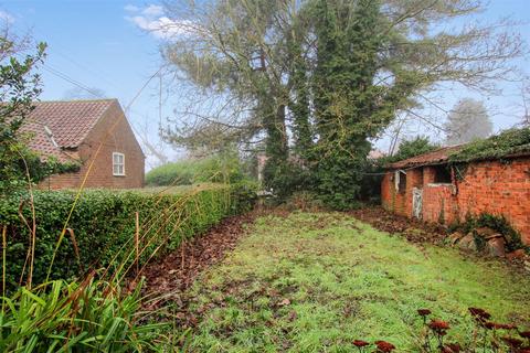 4 bedroom cottage for sale, Wickenby Road, Lissington, Lincoln LN3