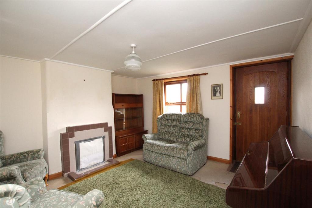 Living Room.JPG