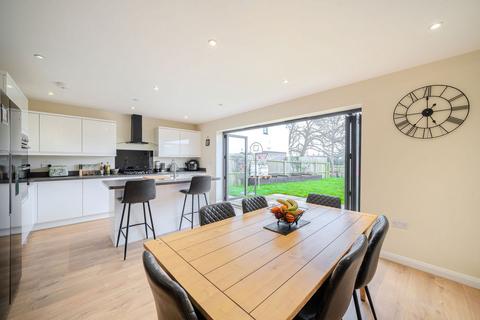 14 Cherry Close, Rogiet, Caldicot, NP26 3SQ