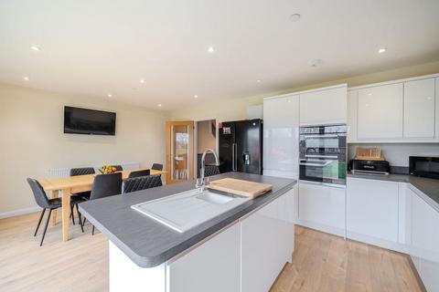14 Cherry Close, Rogiet, Caldicot, NP26 3SQ