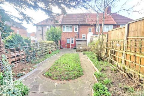 2 bedroom terraced house for sale, Valence Avenue, Dagenham