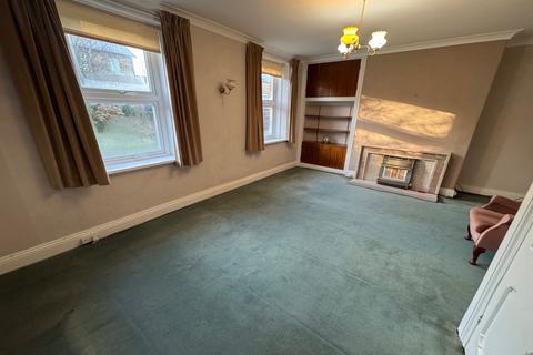 3 bedroom semi-detached house for sale, Moorhead Terrace, Moorhead, Shipley, West Yorkshire