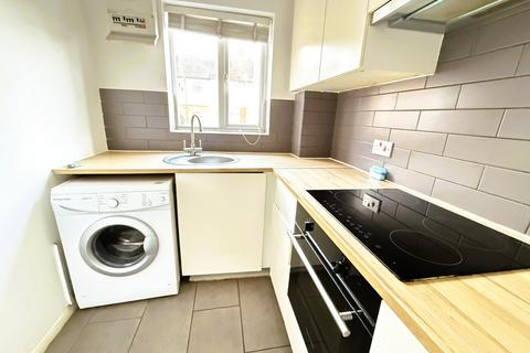 1 bedroom cluster house for sale, Twigden Court - S, Leagrave, Luton, LU3