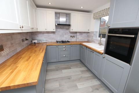 25 Inchburn Crescent, Penistone, Sheffield, S36 6FE