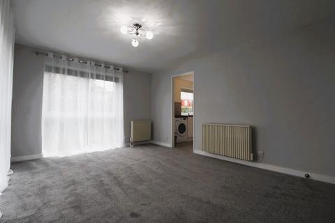 2 bedroom ground floor flat to rent, Crescent Way, St. Lukes Court Crescent Way, RH15