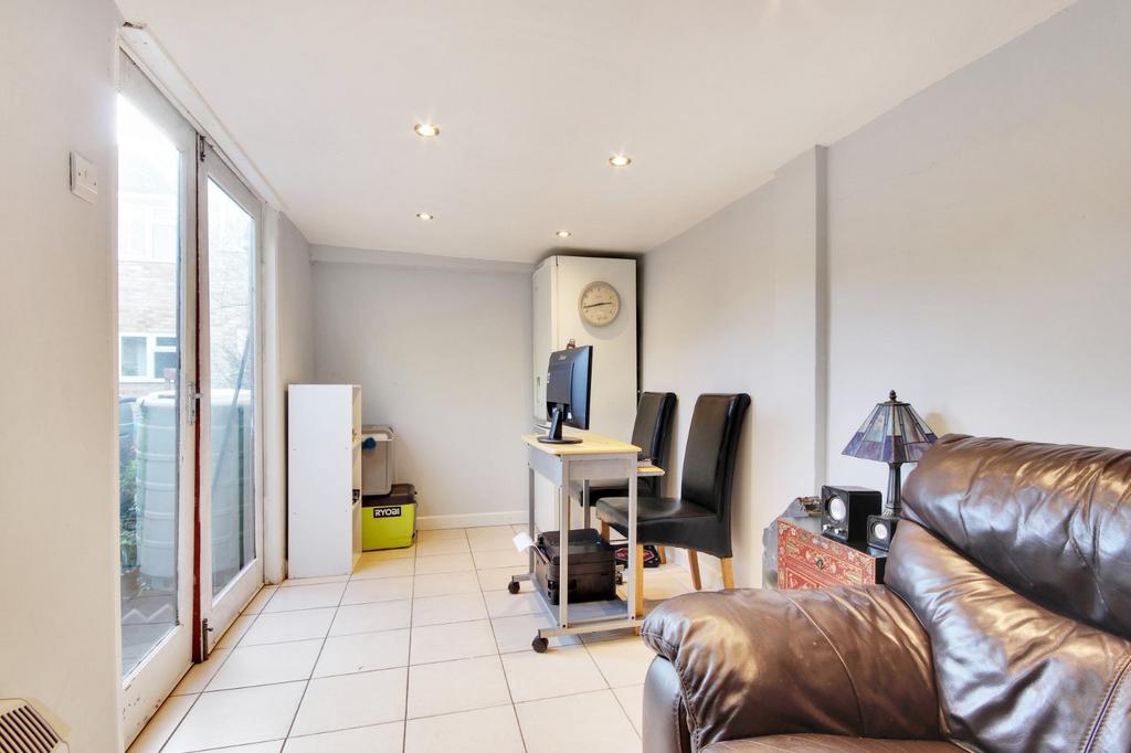 Summer House/Office