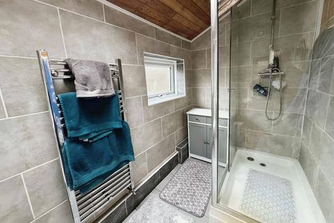 98 Bedwas Road, Caerphilly, CF83 3AT
