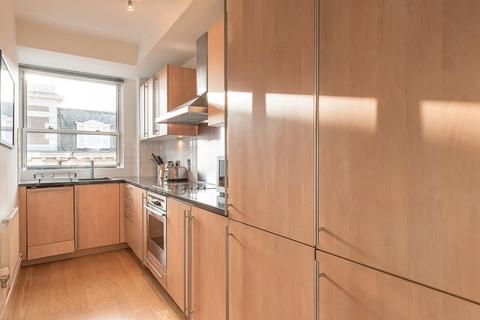 2 bedroom flat to rent, Weymouth Street, London W1W